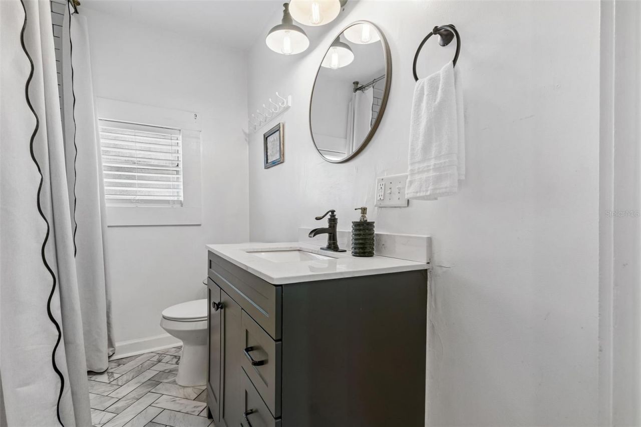 1011 14th Street N, Saint Petersburg, FL 33705 Photo
