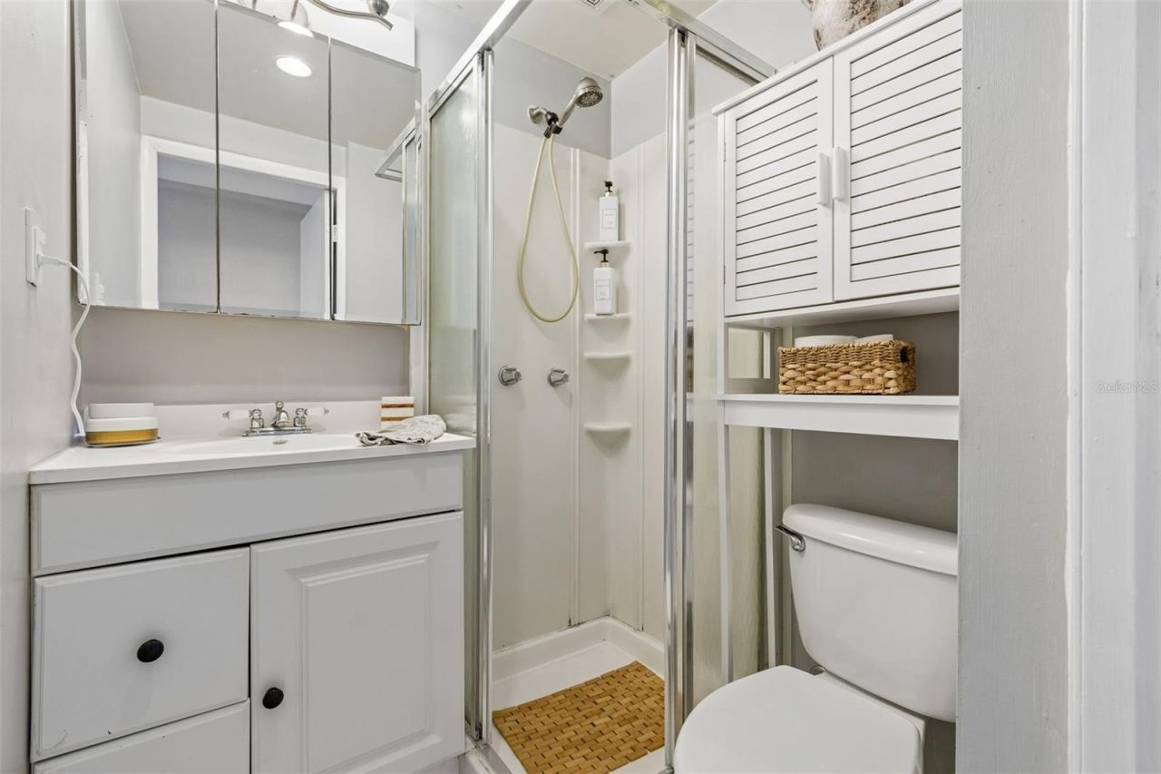1011 14th Street N, Saint Petersburg, FL 33705 Photo