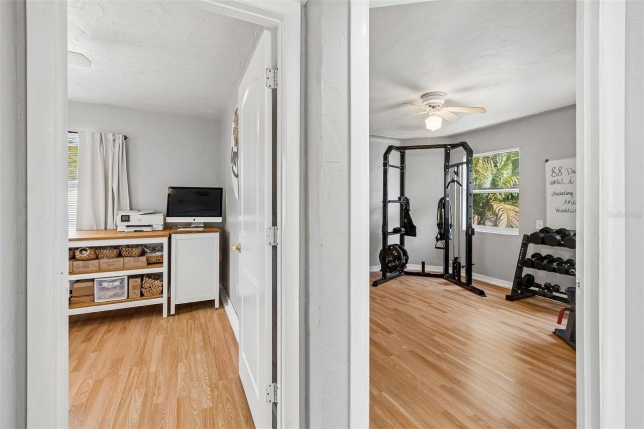 1011 14th Street N, Saint Petersburg, FL 33705 Photo