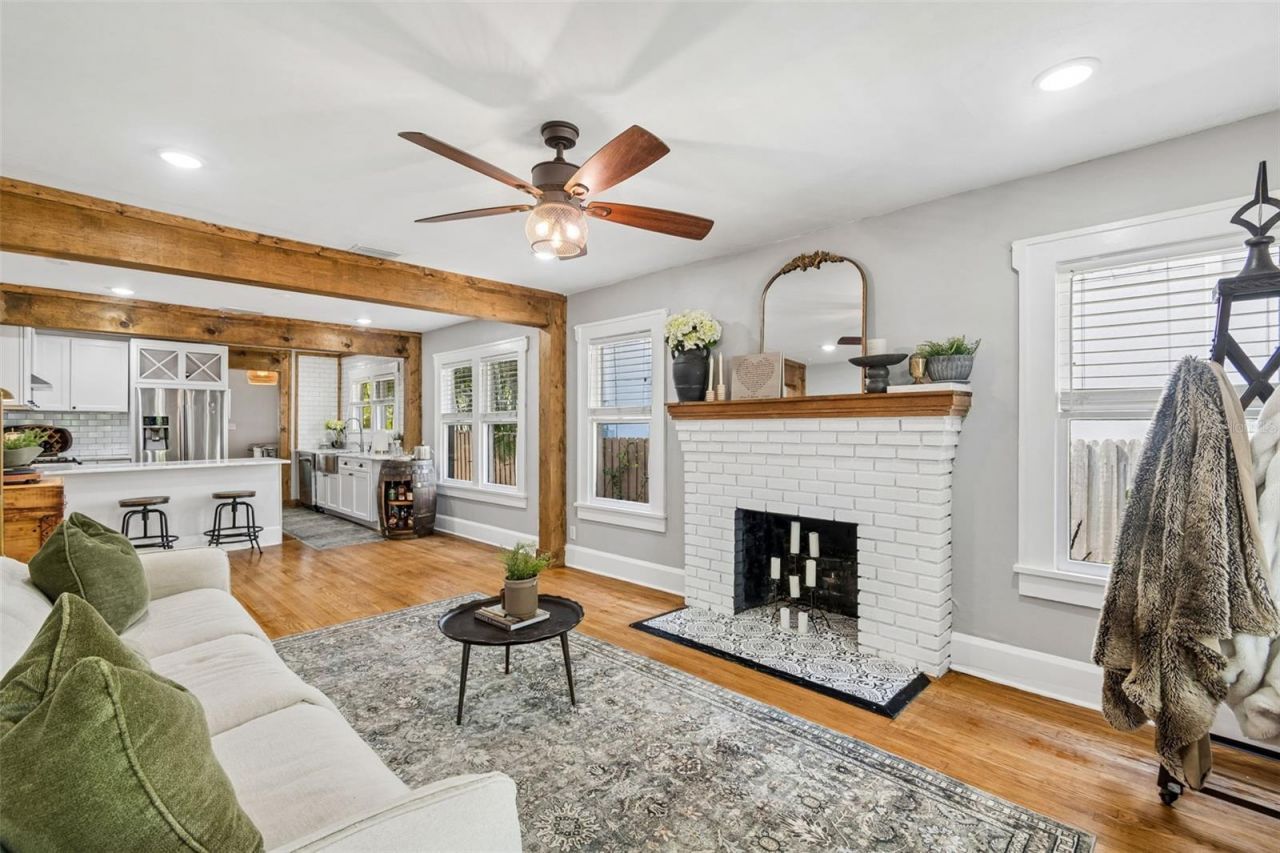 1011 14th Street N, Saint Petersburg, FL 33705 Photo