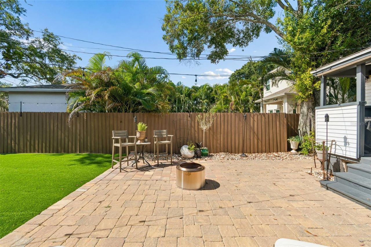 1011 14th Street N, Saint Petersburg, FL 33705 Photo