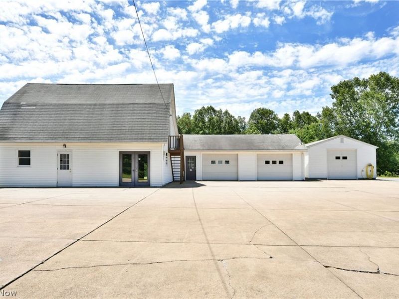 4085 Herner County Line Road, Southington, OH 44470 Photo 3
