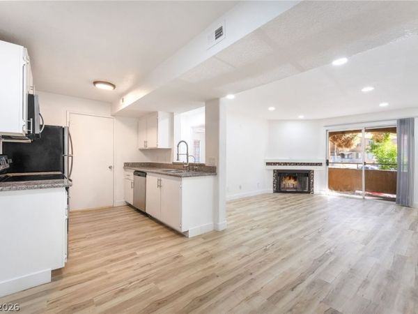 5251 Mission Carmel Lane , Unit 208, Las Vegas, NV 89107