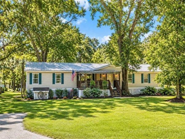2961 Jackson Road, Mobile, AL 36582