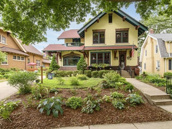 611 N 50th STREET, Milwaukee, WI 53208