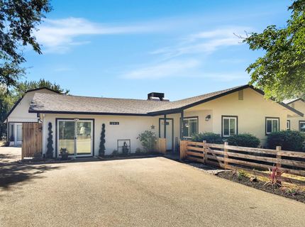 12410 New Airport Rd, Auburn, CA 95603 Photo
