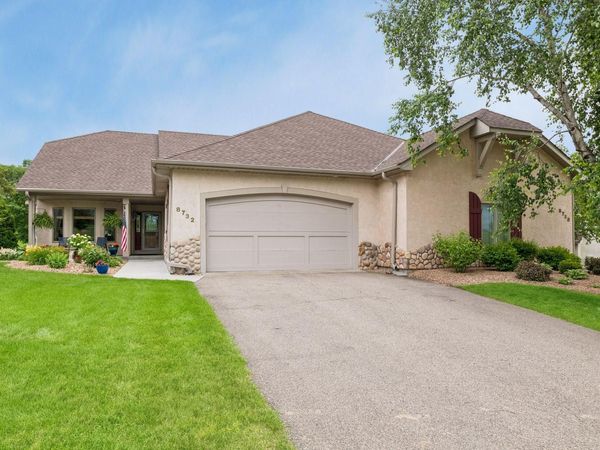 8732 Wedgemere Drive, Victoria, MN 55386