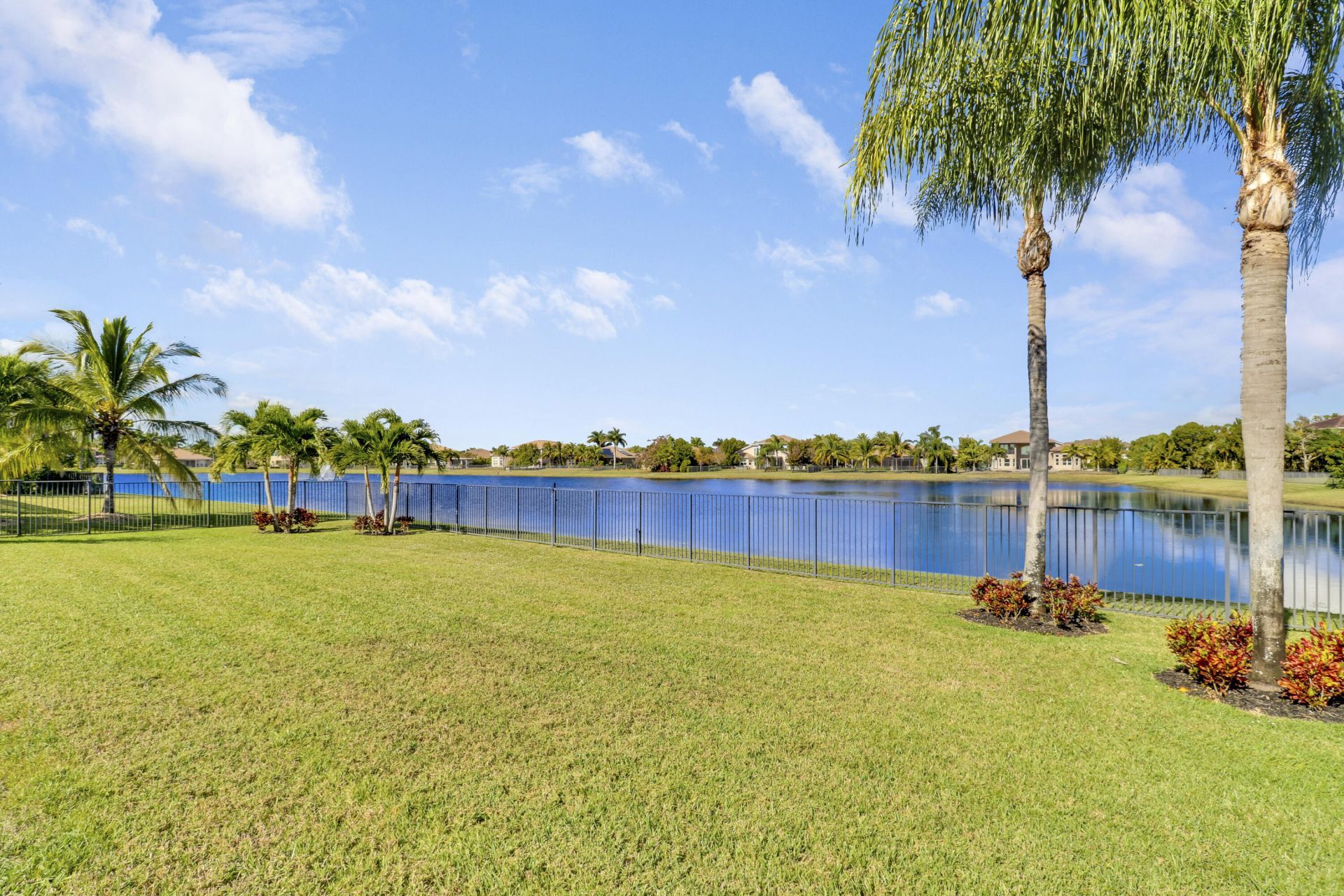 7754 Maywood Crest Drive, West Palm Beach, FL 33412 Photo