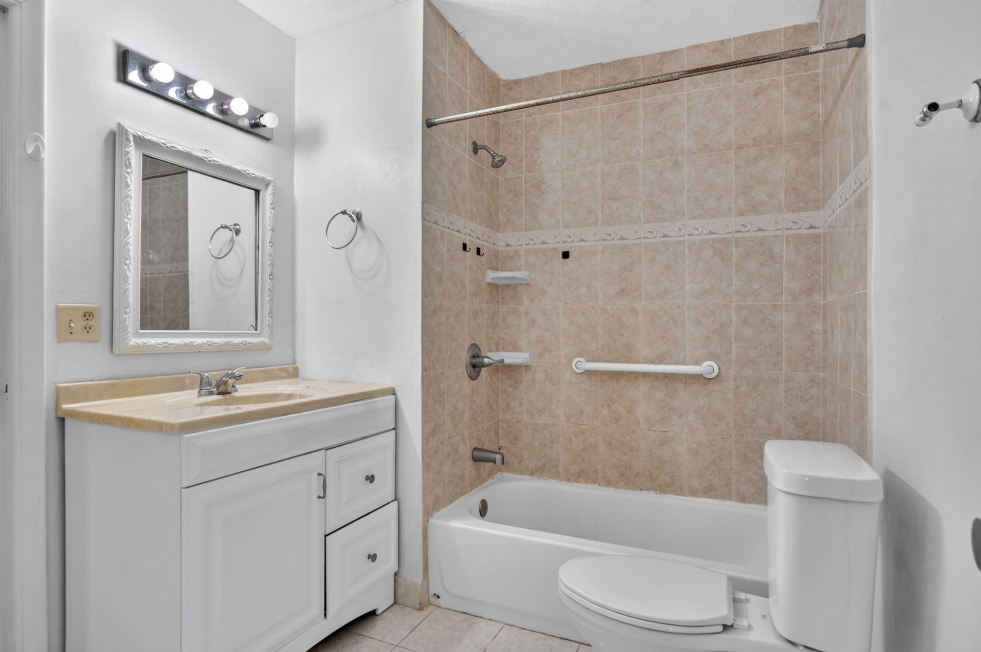 20923 Sedgewick Drive, Unit 386, Boca Raton, FL 33433 Photo