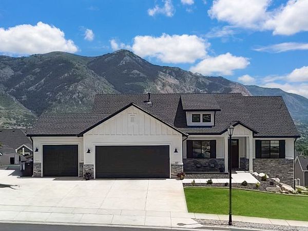 419 E 3700 N, North Ogden, UT 84414