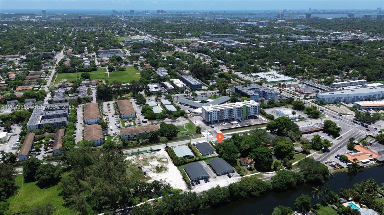 13720 NE 2nd Court , North Miami, FL 33161 Photo