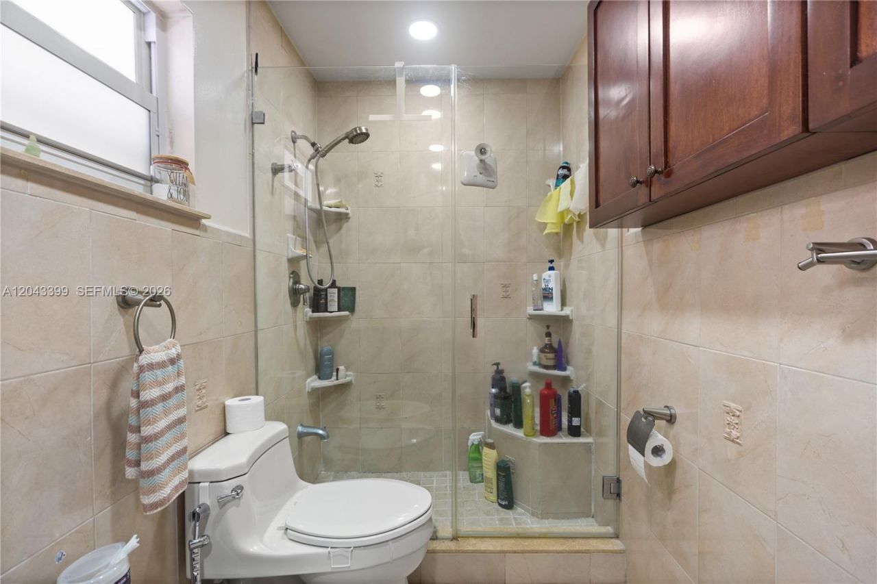 910 SW 140th Ave, Miami, FL 33184 Photo