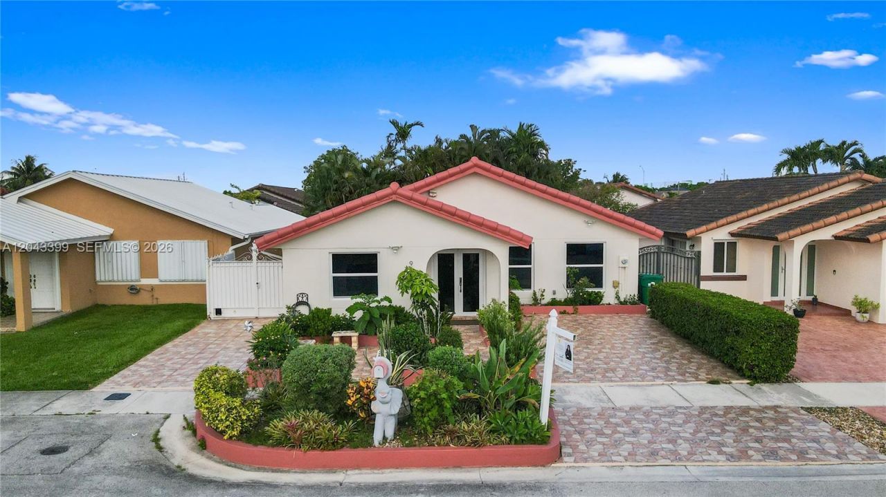 910 SW 140th Ave, Miami, FL 33184 Photo
