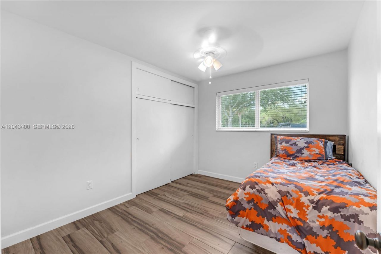 8255 SW 134th St, Pinecrest, FL 33156 Photo