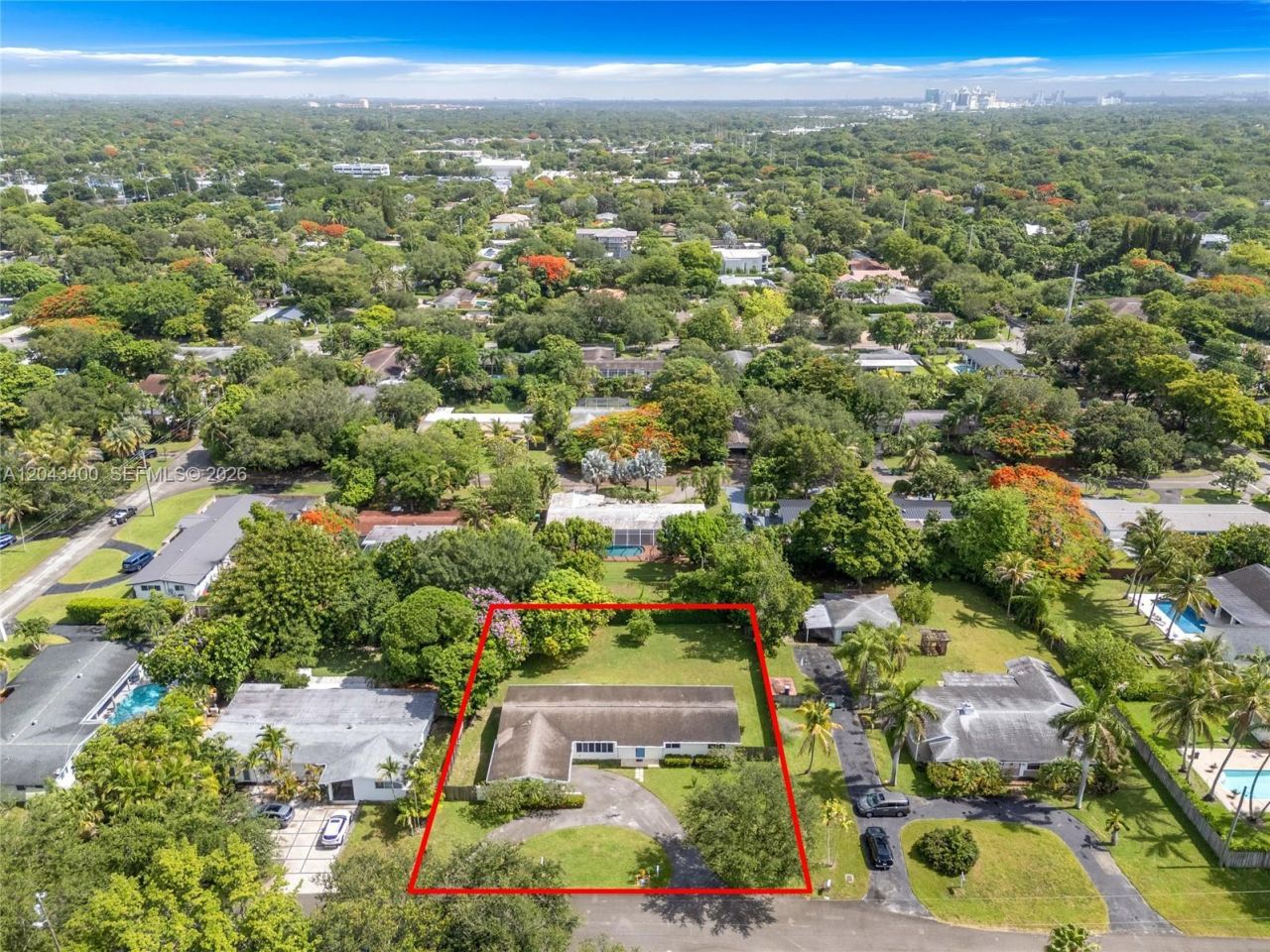 8255 SW 134th St, Pinecrest, FL 33156 Photo