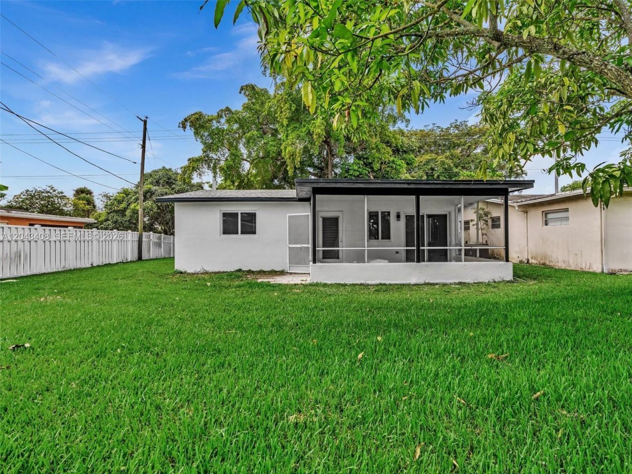 8145 Sunset Strip , Sunrise, FL 33322 Photo