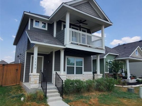 1158 Esplanade PKWY, San Marcos, TX 78666