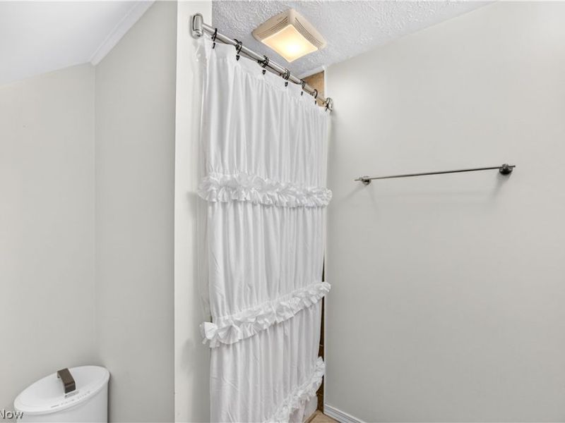 1211 Iroquois Avenue, Mayfield Heights, OH 44124 Photo 28