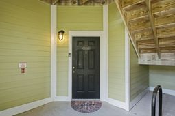 1214 Rosewood Lane photo 4