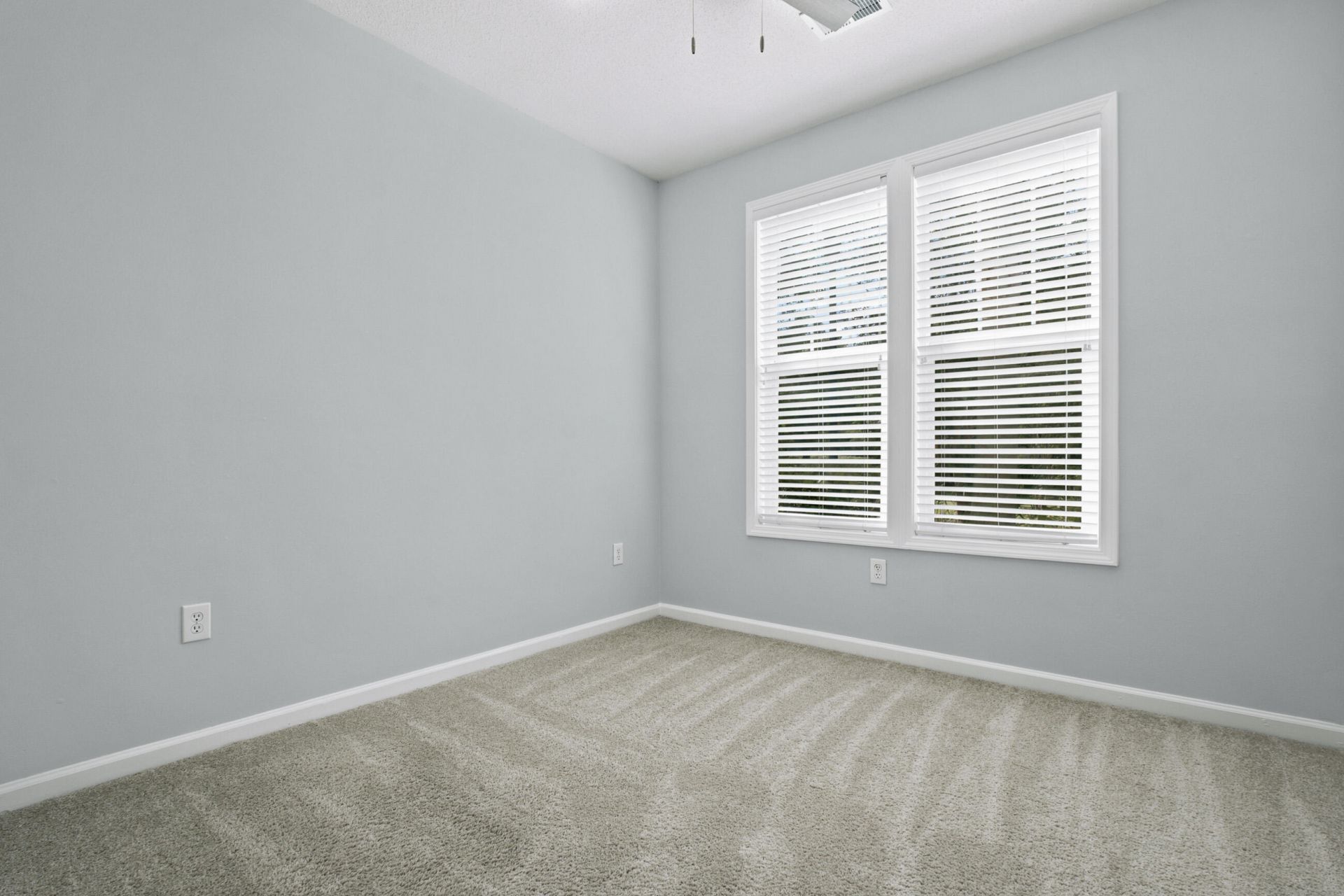 1214 Rosewood Lane Photo 35