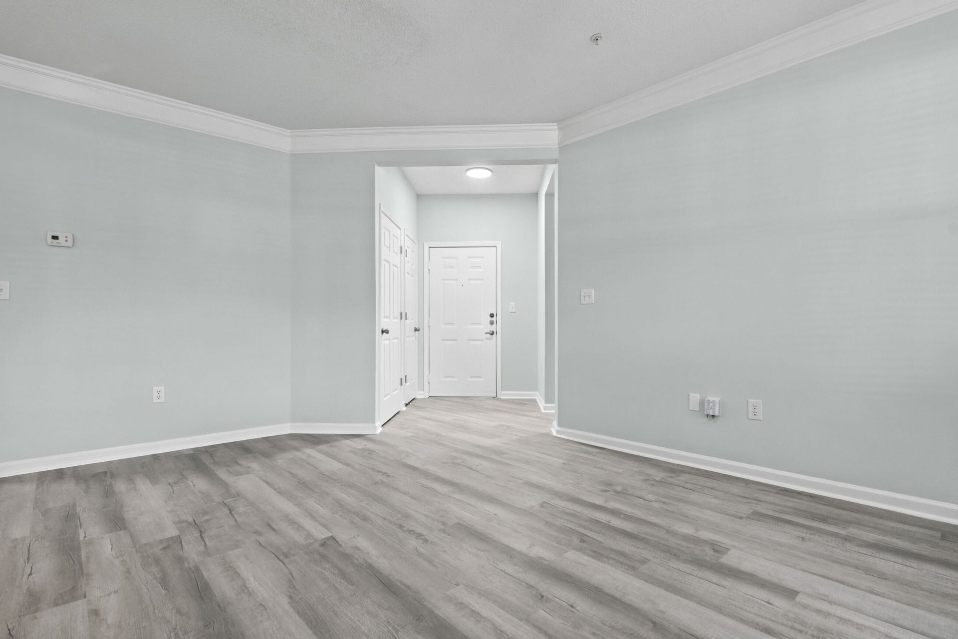 1214 Rosewood Lane Photo 9
