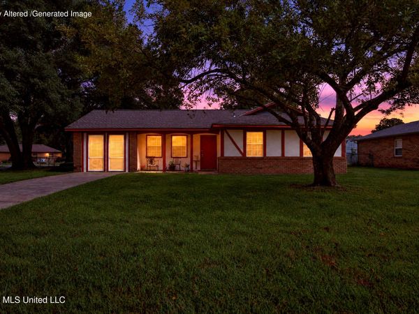 15216 Lawton Drive, Biloxi, MS 39532