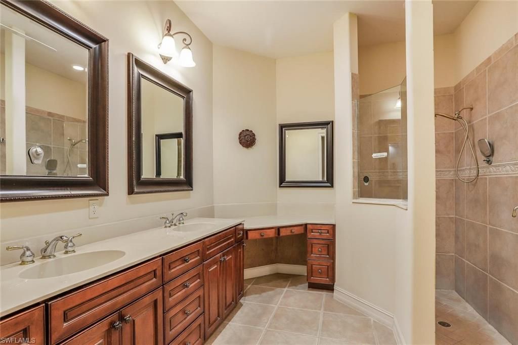 3155 Santorini Ct, Naples, FL 34119 Photo