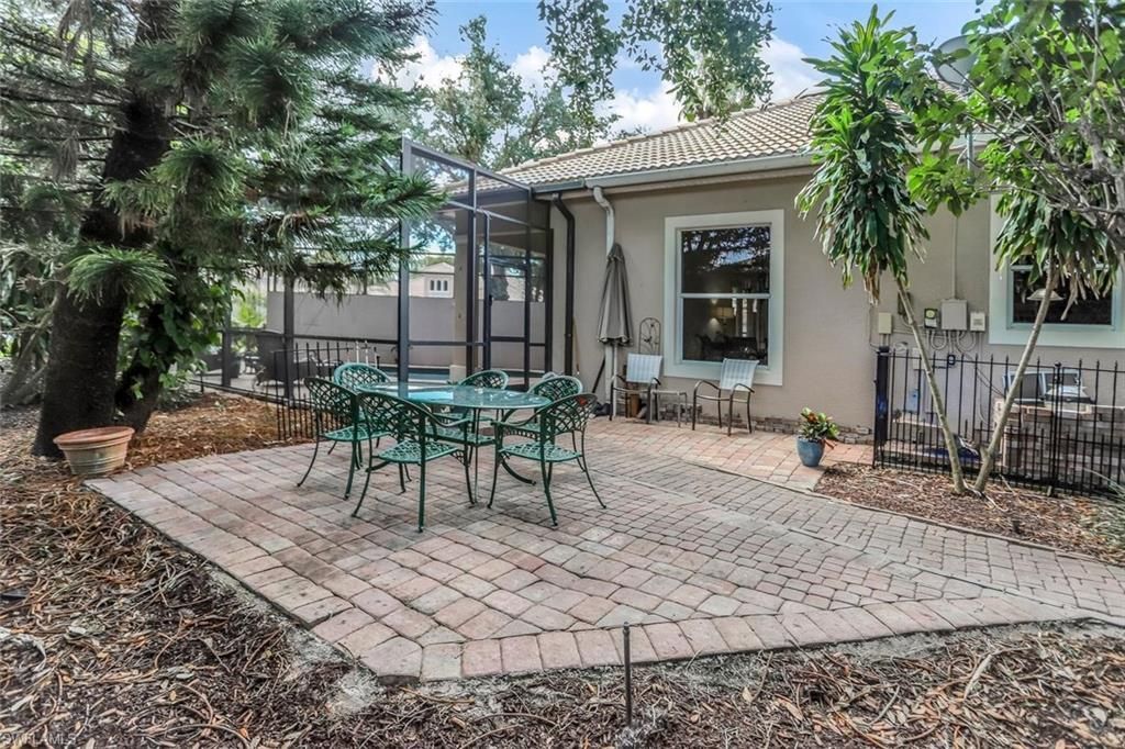 3155 Santorini Ct, Naples, FL 34119 Photo