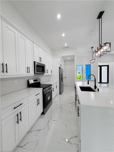 904 W 10th St, Lehigh Acres, FL 33972 Photo