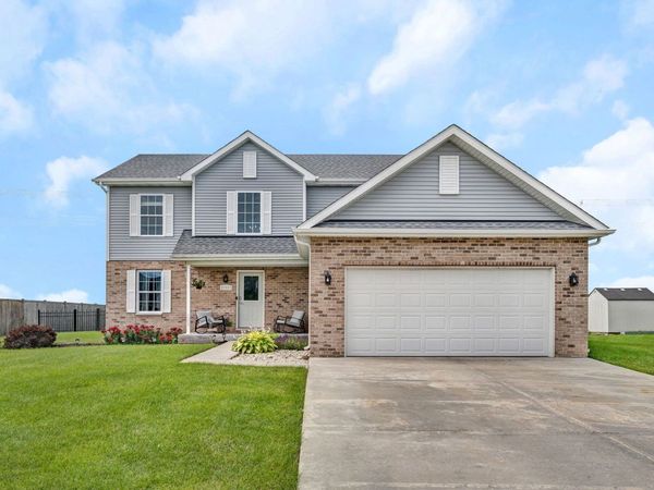 27337 W Deer Hollow Lane, Channahon, IL 60410