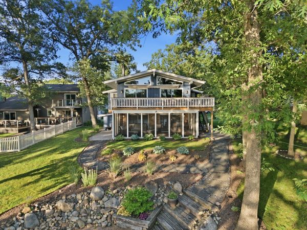 2080 Hidden Valley Drive , Crown Point, IN 46307