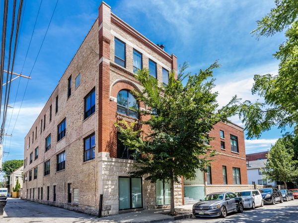 2343 N Greenview Avenue , Unit 211, Chicago, IL 60614