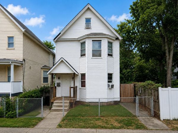 273 Gordon Street , Staten Island, NY 10304