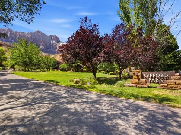 101 GIFFORD DR , Springdale, UT 84767