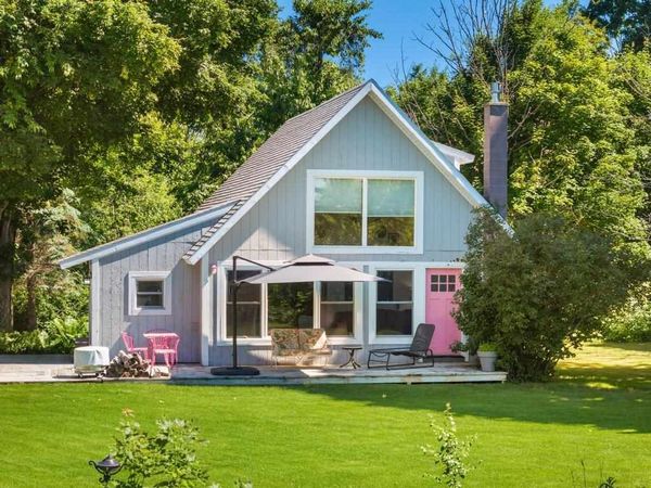 1155 Catob Road, Harbor Springs, MI 49740