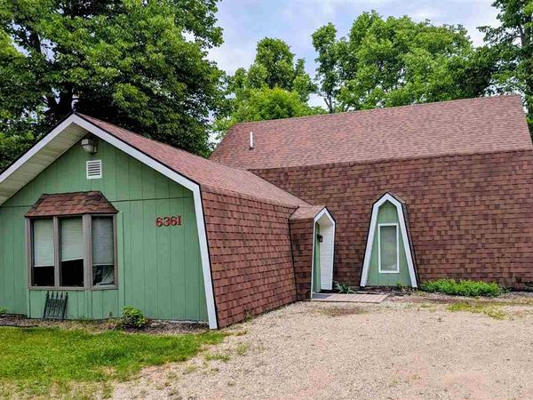 6361 Redwing Ct, Mancelona, MI 49659