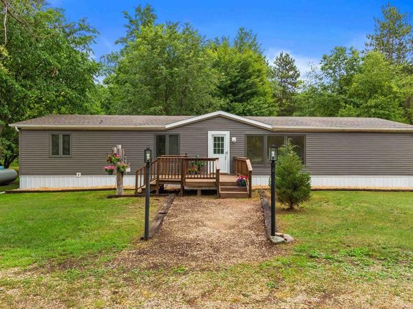 N1032 COUNTY ROAD EE, Redgranite, WI 54970