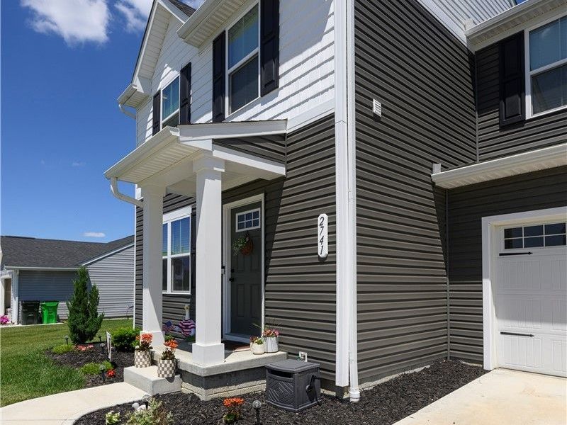 2741 Bishop Oval, Barberton, OH 44203 Photo 5