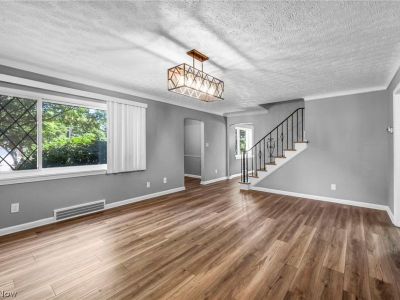 6524 E Pleasant Valley Road, Independence, OH 44131 Photo 11