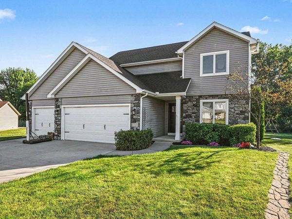 2314 Falcon Drive, Warsaw, IN 46580