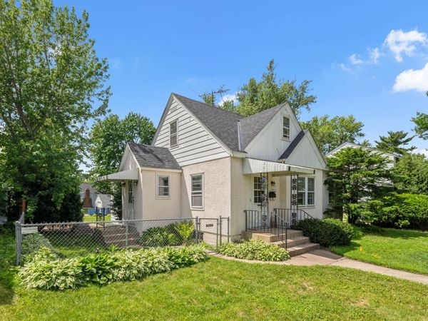 3611 Lee Avenue N, Robbinsdale, MN 55422