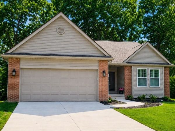 11449 Hidden Oaks Drive, Vienna Twp, MI 48420