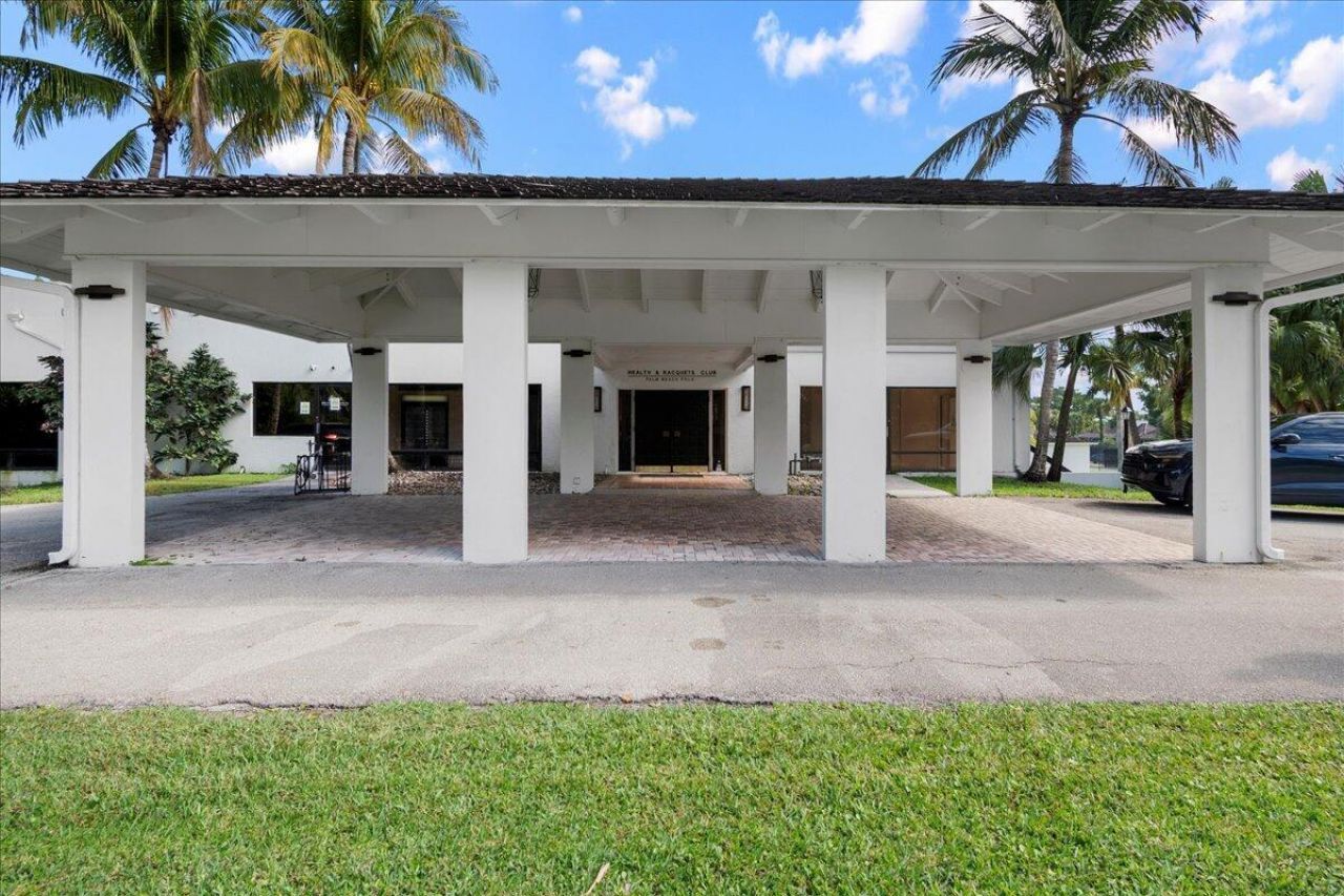 11863 Wimbledon Circle, Unit 524, Wellington, FL 33414 Photo