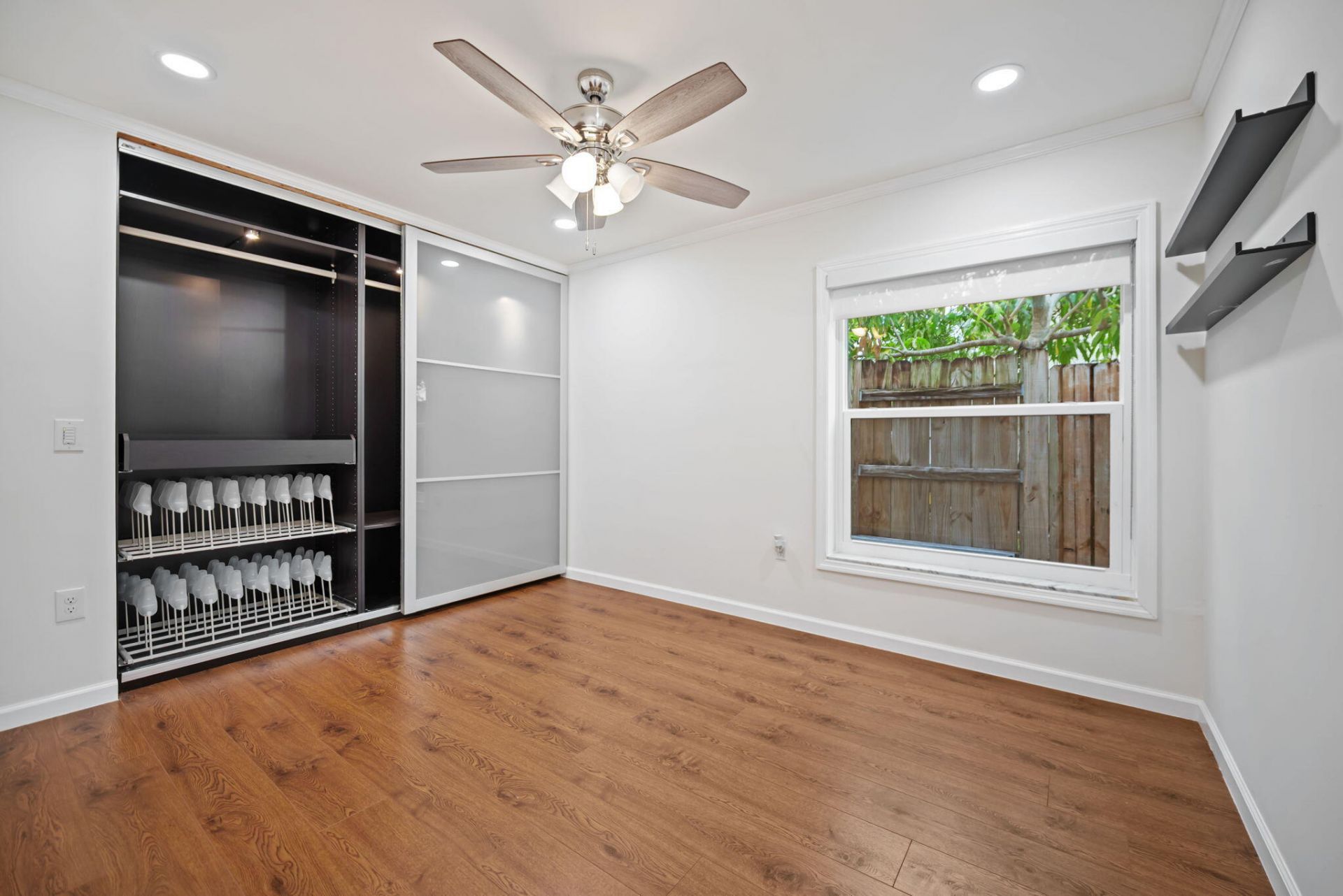561 SW 168th Terrace, Weston, FL 33326 Photo