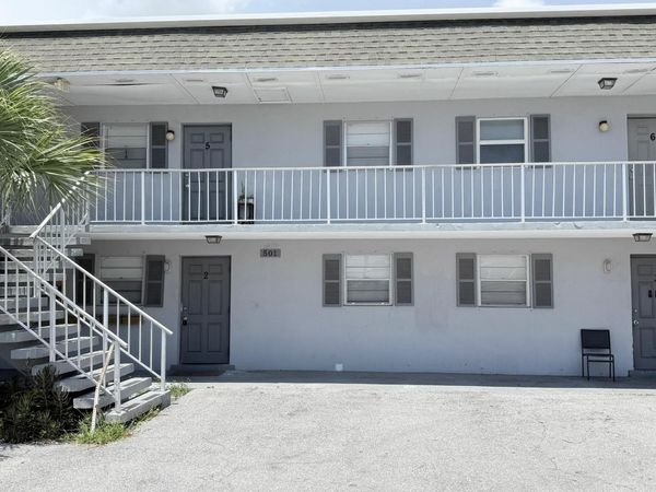 501 W Kalmia Drive, Unit 2, West Palm Beach, FL 33403