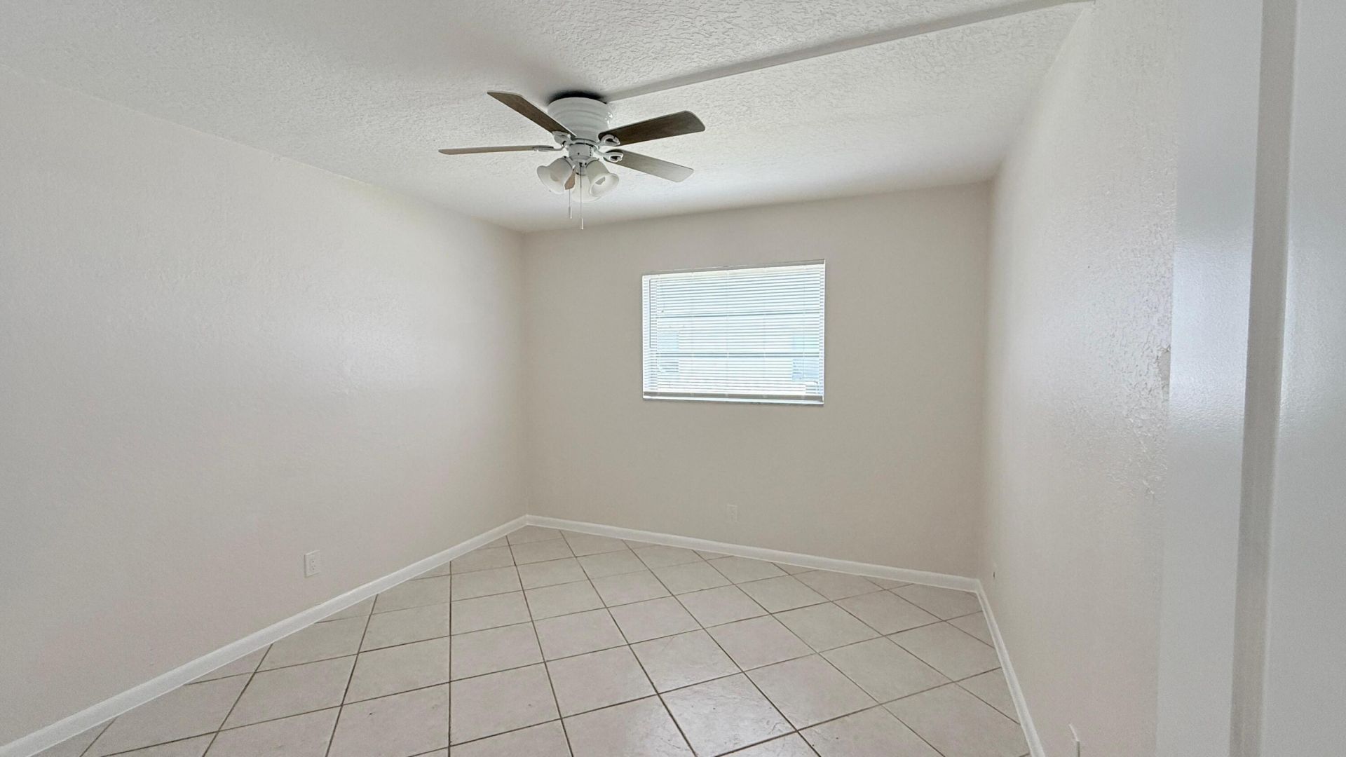 501 W Kalmia Drive, Unit 2, West Palm Beach, FL 33403 Photo