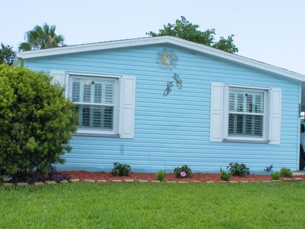 8490 Juneberry Court, Port St. Lucie, FL 34952