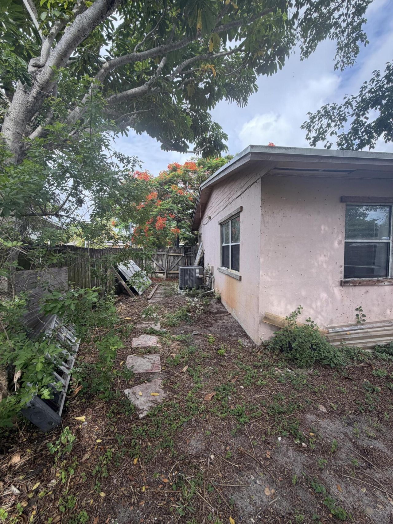 2640 NE 8th Terrace, Pompano Beach, FL 33064 Photo