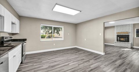 947 I Street, Sparks, NV 89431 Photo