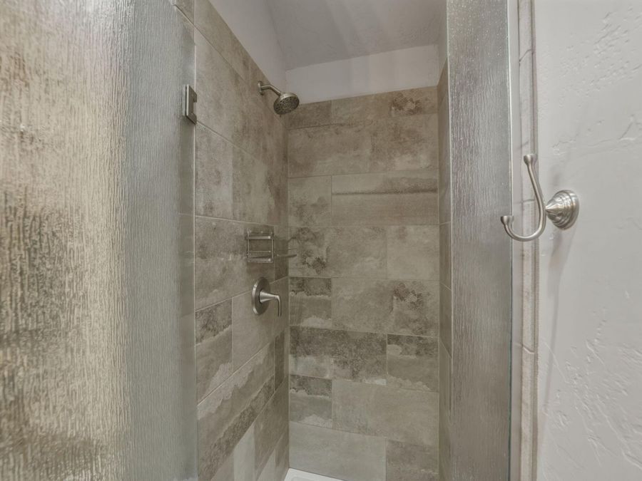 Property Image 77